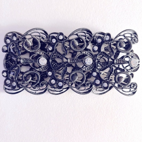 Freeđź’°Add 1 to bundle Bracelet Gunmetal w rhinestones metal Scroll stretch - Picture 1 of 3